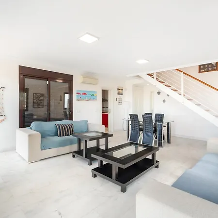 Spacious Laurisilva Villa *