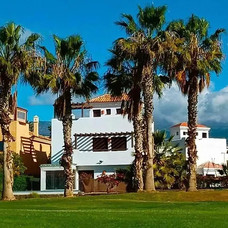 וילה Spacious Laurisilva