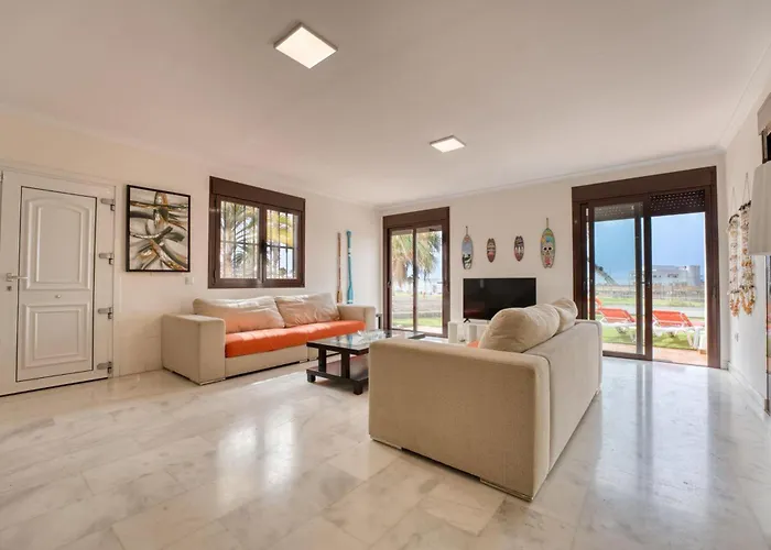 וילה Spacious Laurisilva