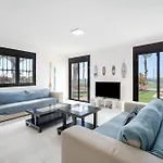 Spacious Laurisilva Vila *