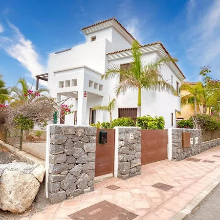 Villa Spacious Laurisilva