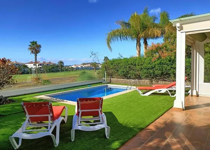 Spacious Laurisilva Villa San Miguel de Abona