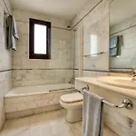 فيلة Spacious Laurisilva سان ميغيل ذي أبونا