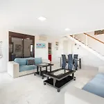 Spacious Laurisilva فيلة *