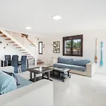 Villa Spacious Laurisilva