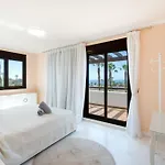 فيلة Spacious Laurisilva سان ميغيل ذي أبونا