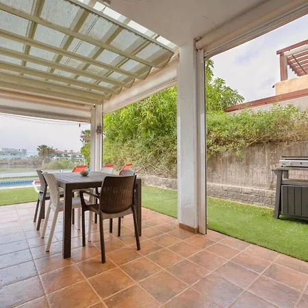Spacious Laurisilva
